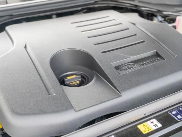 2026 Land Rover Range Rover Sport P360 SE