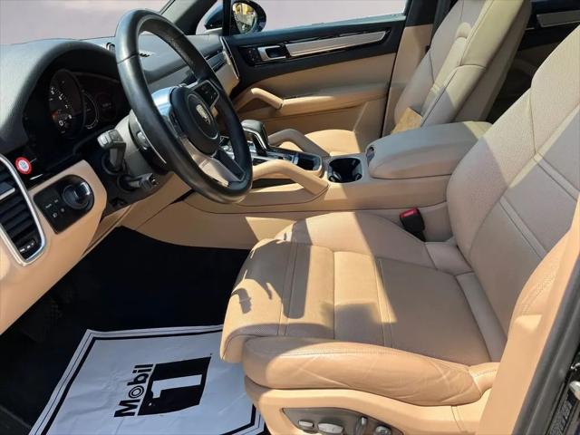 2023 Porsche Cayenne Cayenne