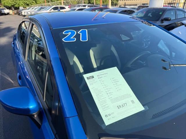2021 Nissan Versa SV Xtronic CVT