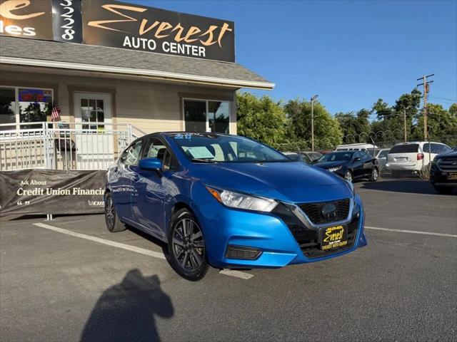 2021 Nissan Versa SV Xtronic CVT