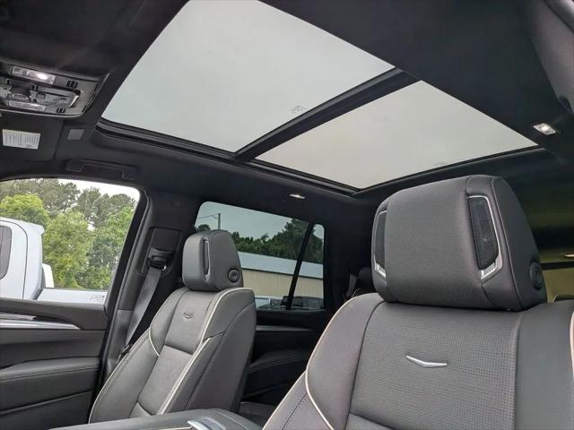 2025 Cadillac Escalade Sport