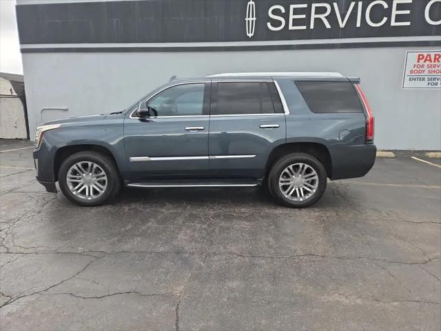2019 Cadillac Escalade Standard