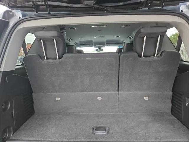 2019 Cadillac Escalade Standard