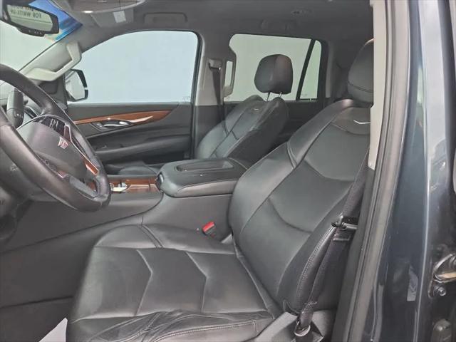 2019 Cadillac Escalade Standard