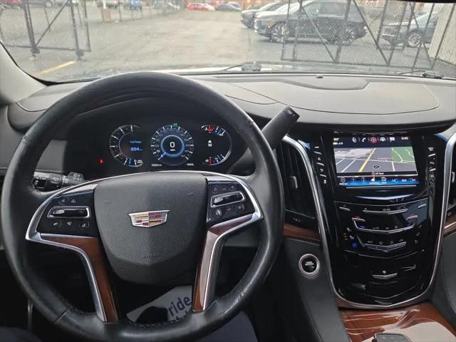2019 Cadillac Escalade Standard