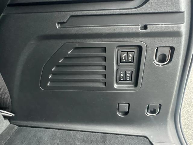2024 GMC Acadia AWD Denali