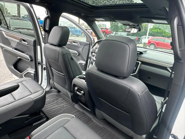 2024 GMC Acadia AWD Denali