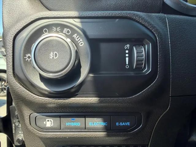 2023 Jeep Wrangler 4xe Sahara 4x4