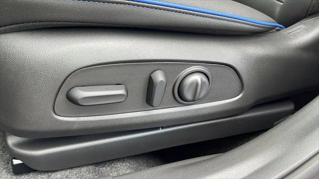 2026 Buick NV Sport Touring FWD