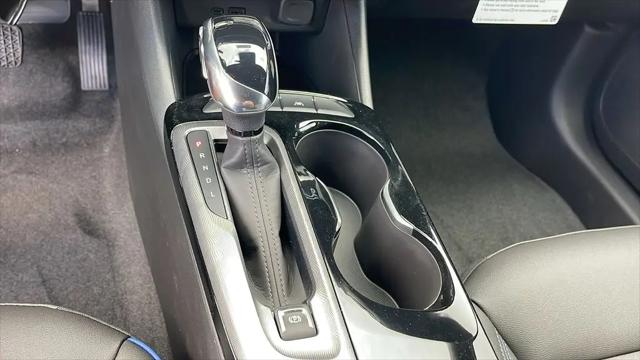 2026 Buick NV Sport Touring FWD