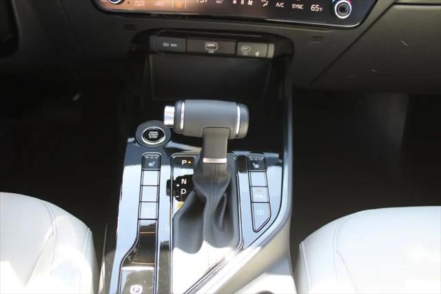 2026 Kia Niro EX