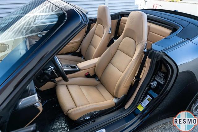 2013 Porsche 911 Carrera 4S
