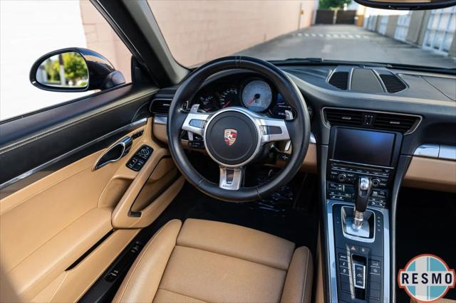 2013 Porsche 911 Carrera 4S
