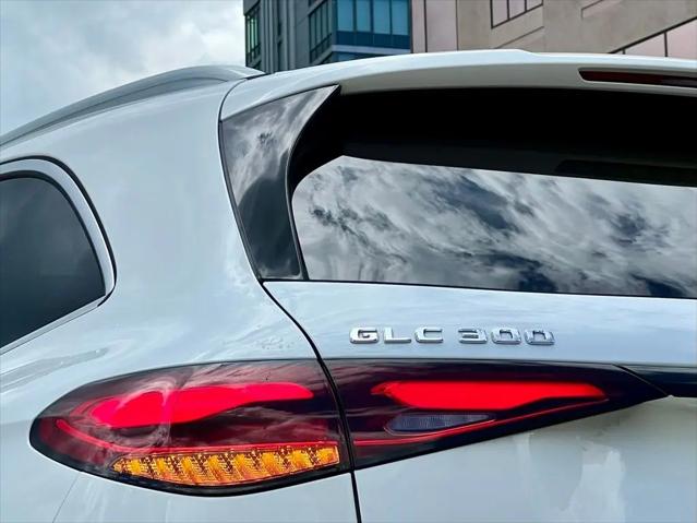2023 Mercedes-Benz GLC 4MATIC SUV