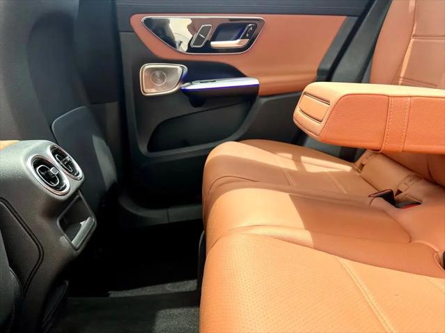 2023 Mercedes-Benz GLC 4MATIC SUV