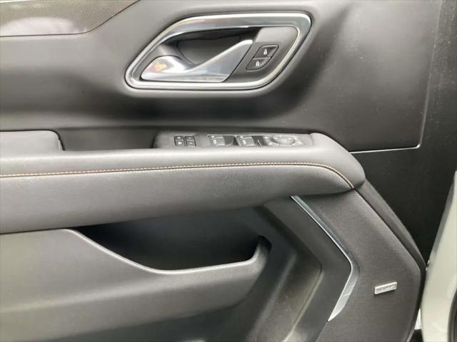 2023 GMC Yukon 4WD AT4