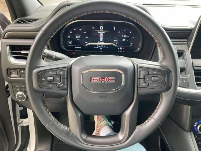 2023 GMC Yukon 4WD AT4