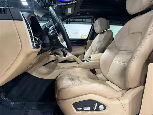 2020 Porsche Cayenne Cayenne