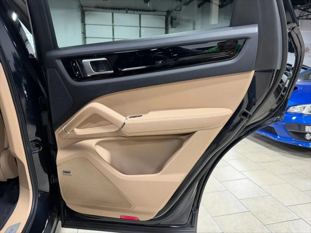 2020 Porsche Cayenne Cayenne