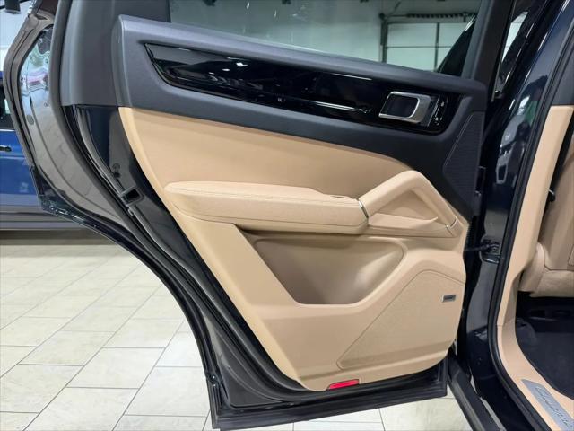 2020 Porsche Cayenne Cayenne