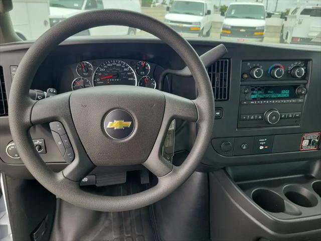 2026 Chevrolet Express Cargo Van 2500 Extended Wheelbase, WT, RWD