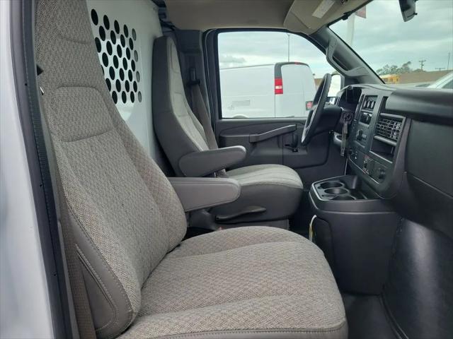 2026 Chevrolet Express Cargo Van 2500 Extended Wheelbase, WT, RWD