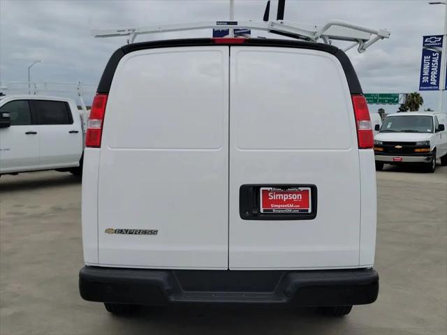 2026 Chevrolet Express Cargo Van 2500 Extended Wheelbase, WT, RWD