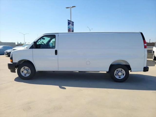 2026 Chevrolet Express Cargo Van 2500 Extended Wheelbase, WT, RWD