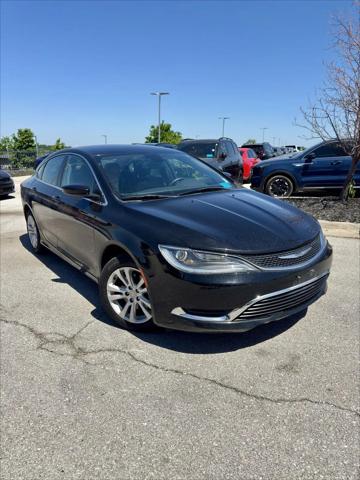 2017 Chrysler 200 Limited Platinum