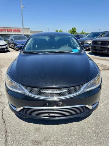 2017 Chrysler 200 Limited Platinum