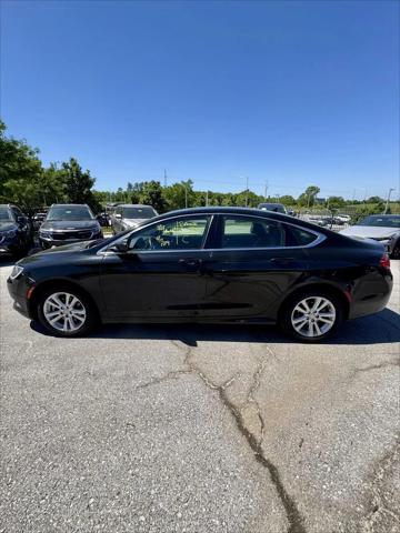2017 Chrysler 200 Limited Platinum
