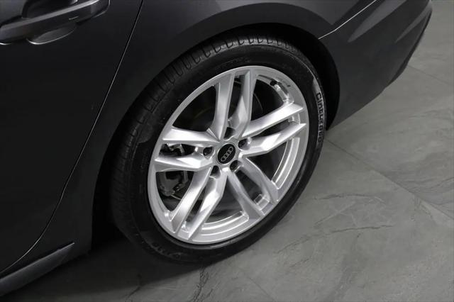 2023 Audi A4 Premium Plus 45 TFSI S line quattro S tronic