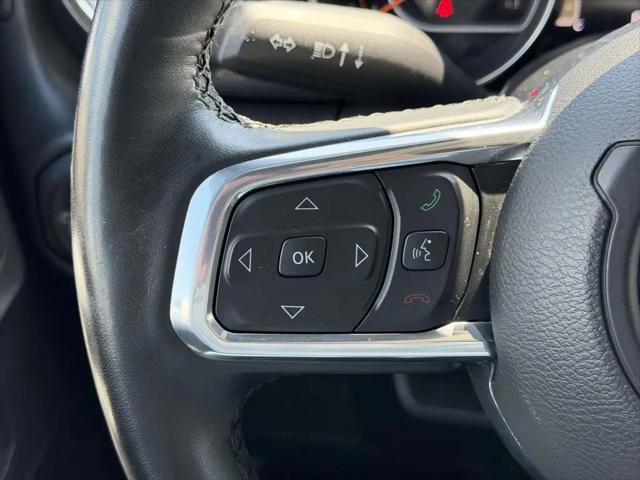 2022 Jeep Wrangler Unlimited Sahara Altitude 4x4