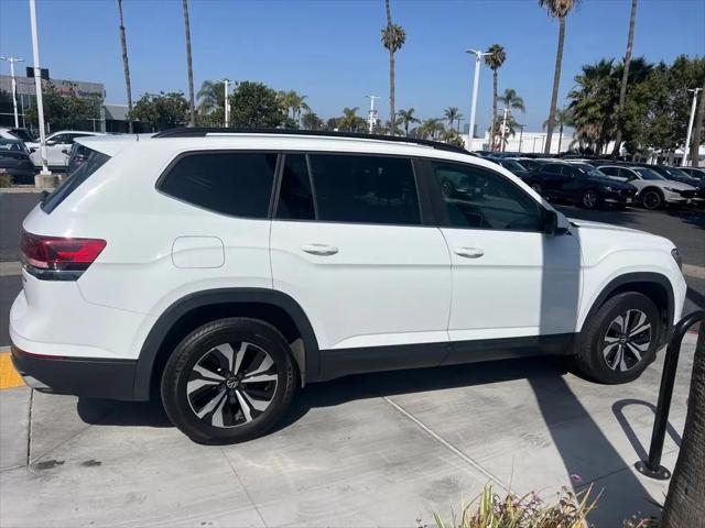 2024 Volkswagen Atlas 2.0T SE