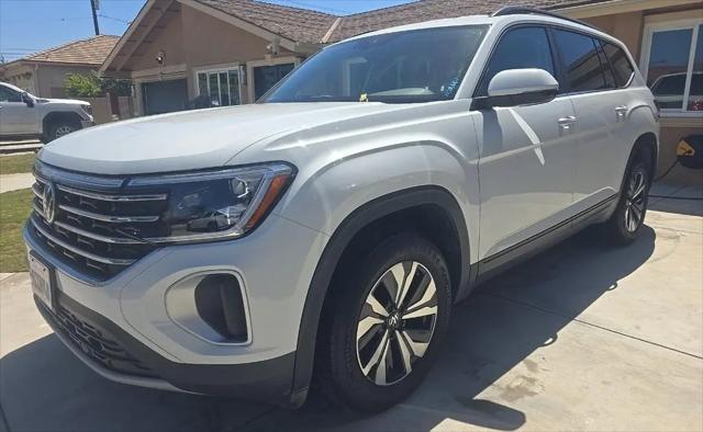 2024 Volkswagen Atlas 2.0T SE