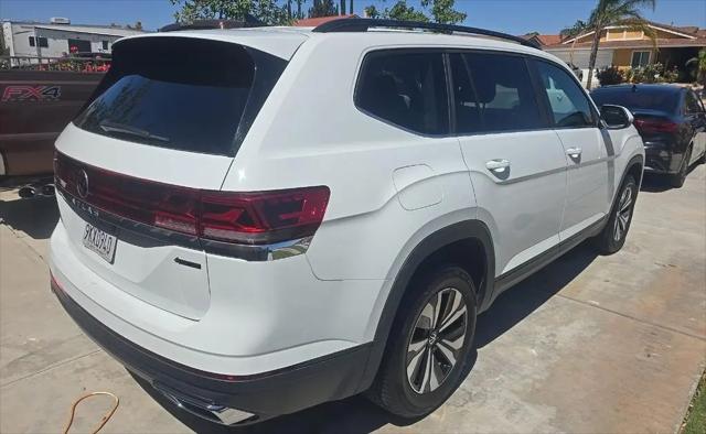 2024 Volkswagen Atlas 2.0T SE