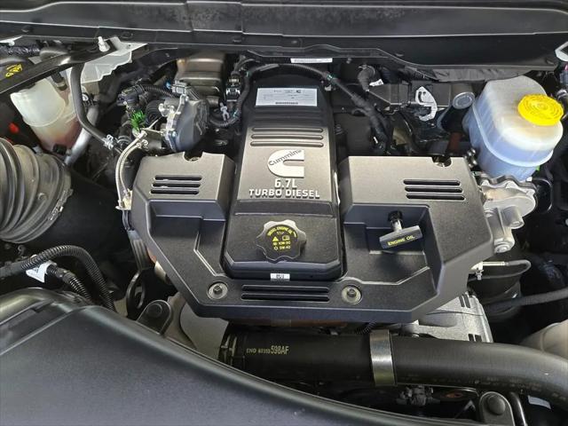 2022 Ram 2500 Limited Mega Cab 4x4 64 Box