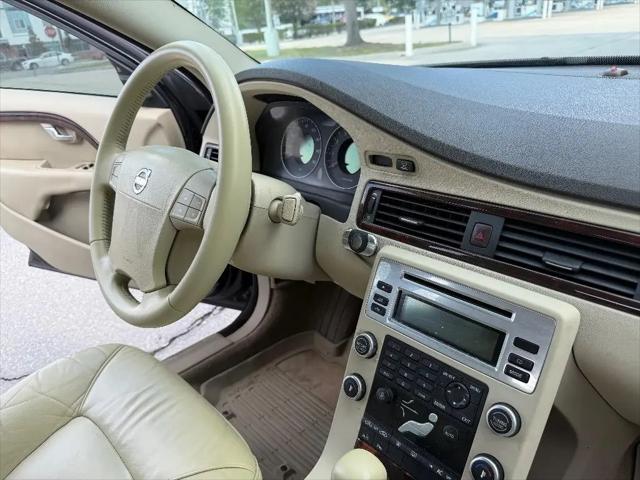 2008 Volvo V70 3.2