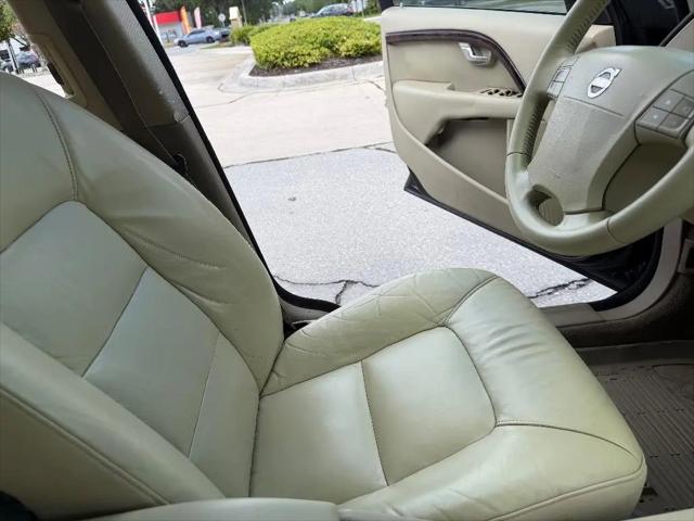 2008 Volvo V70 3.2