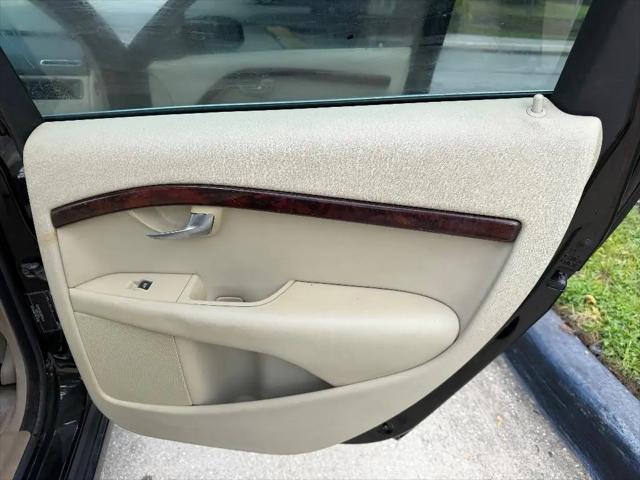 2008 Volvo V70 3.2