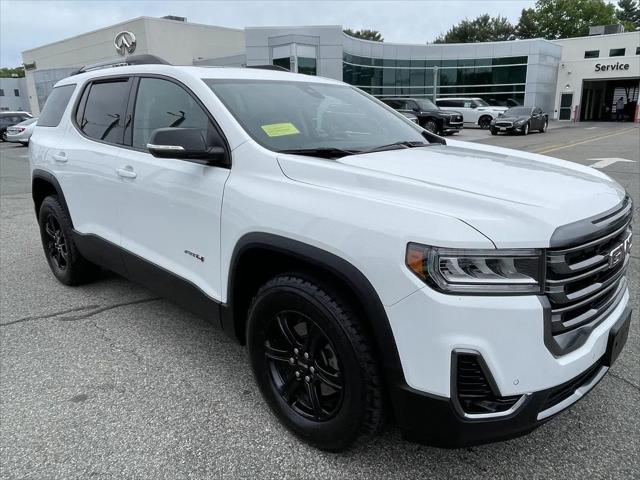 2023 GMC Acadia AWD AT4