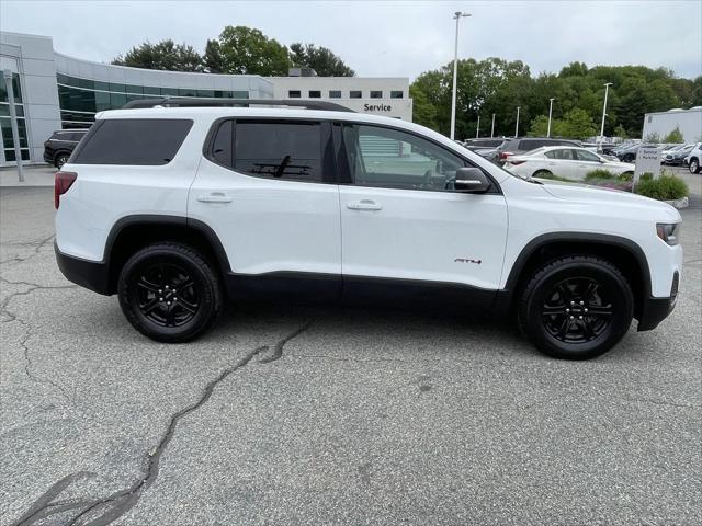 2023 GMC Acadia AWD AT4