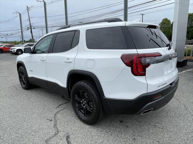 2023 GMC Acadia AWD AT4