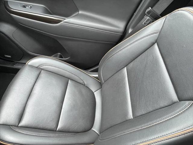 2023 GMC Acadia AWD AT4