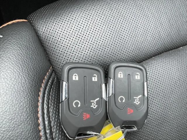2023 GMC Acadia AWD AT4