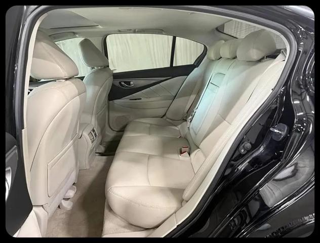 2016 INFINITI Q50 3.0t Premium