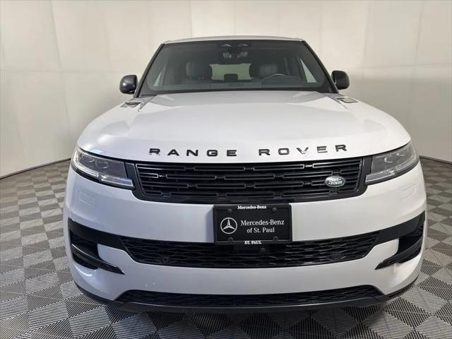 2025 Land Rover Range Rover Sport P360 SE