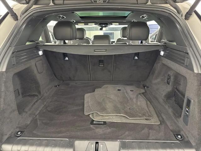 2025 Land Rover Range Rover Sport P360 SE