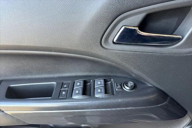 2022 GMC Canyon 4WD Crew Cab Short Box AT4 - Leather