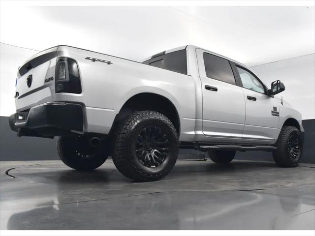 2018 Ram 1500 Big Horn Crew Cab 4x4 5'7" Box